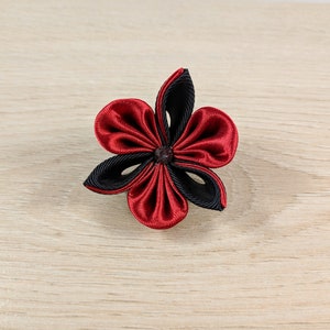 Red&Black Kanzashi Flower Lapel Pin / Swarovski Silver Night Crystal/Lapel Pin/Lapel Flower/Mens Lapel Flower/Wedding Accessories/Brooch