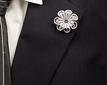 Lapel Pin/Gray Flower Lapel Pin with Swarovski Silver Night Crystal/Lapel Flower/Mens Lapel Flower/Wedding Accessories/Brooch