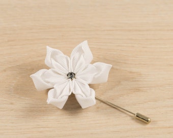 White Kanzashi Lapel Stick Pin with Swarovski Silver Night Crysta/Lapel Flower/Men Lapel Flower/Wedding Accessories/Brooch