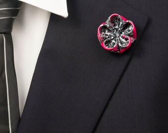 Black/Deep Pink/White Kanzashi Flower Lapel Pin with Swarovski Crystal/Lapel Pin/Lapel Flower/Mens Lapel Flower/Wedding Accessories/Brooch