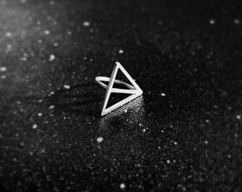 ATMA * SIMPLE -  The TRIANGLE ring