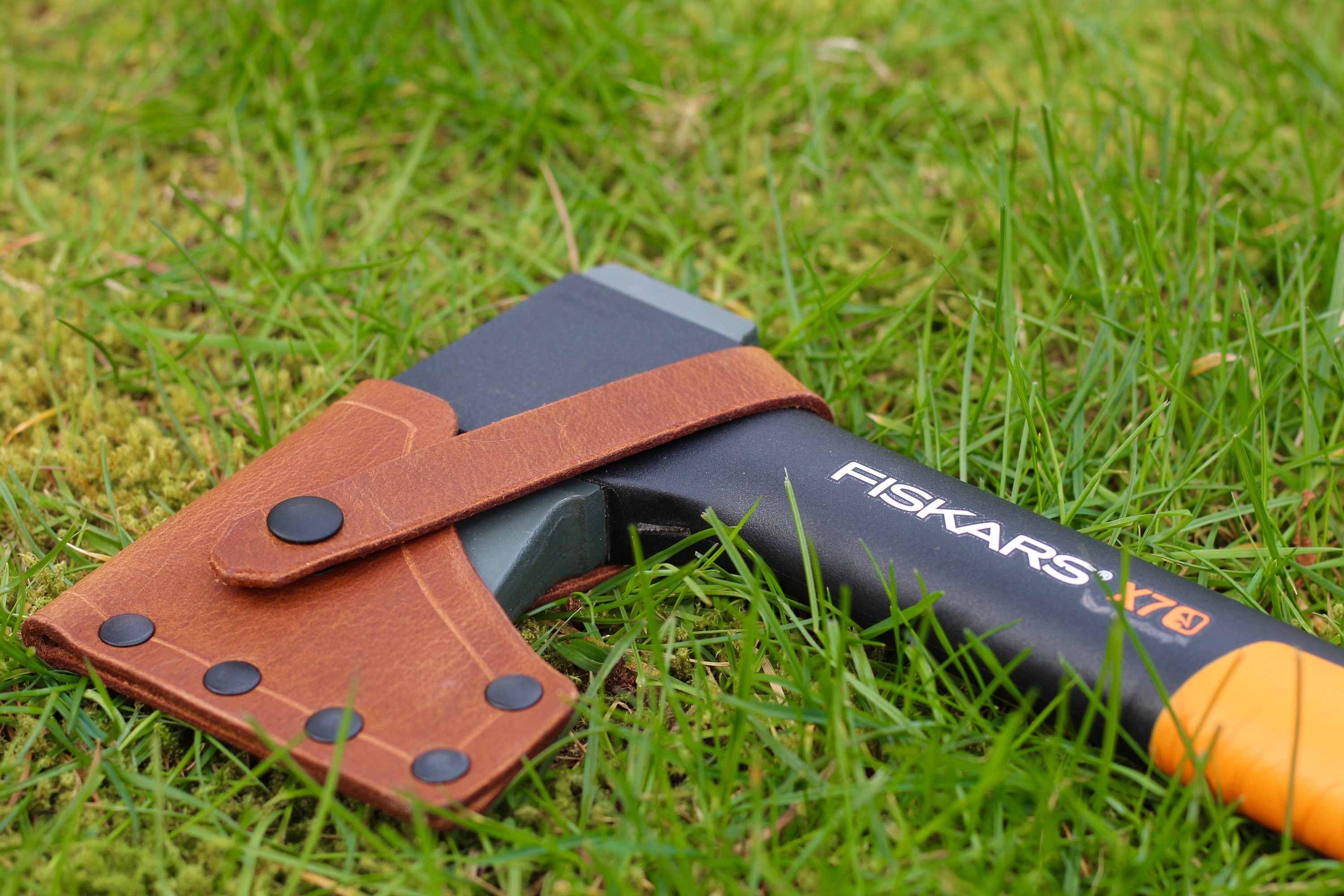 Leather Sheath for Fiskars XSeries, Maul and Norden Axes (X5, X7, X10