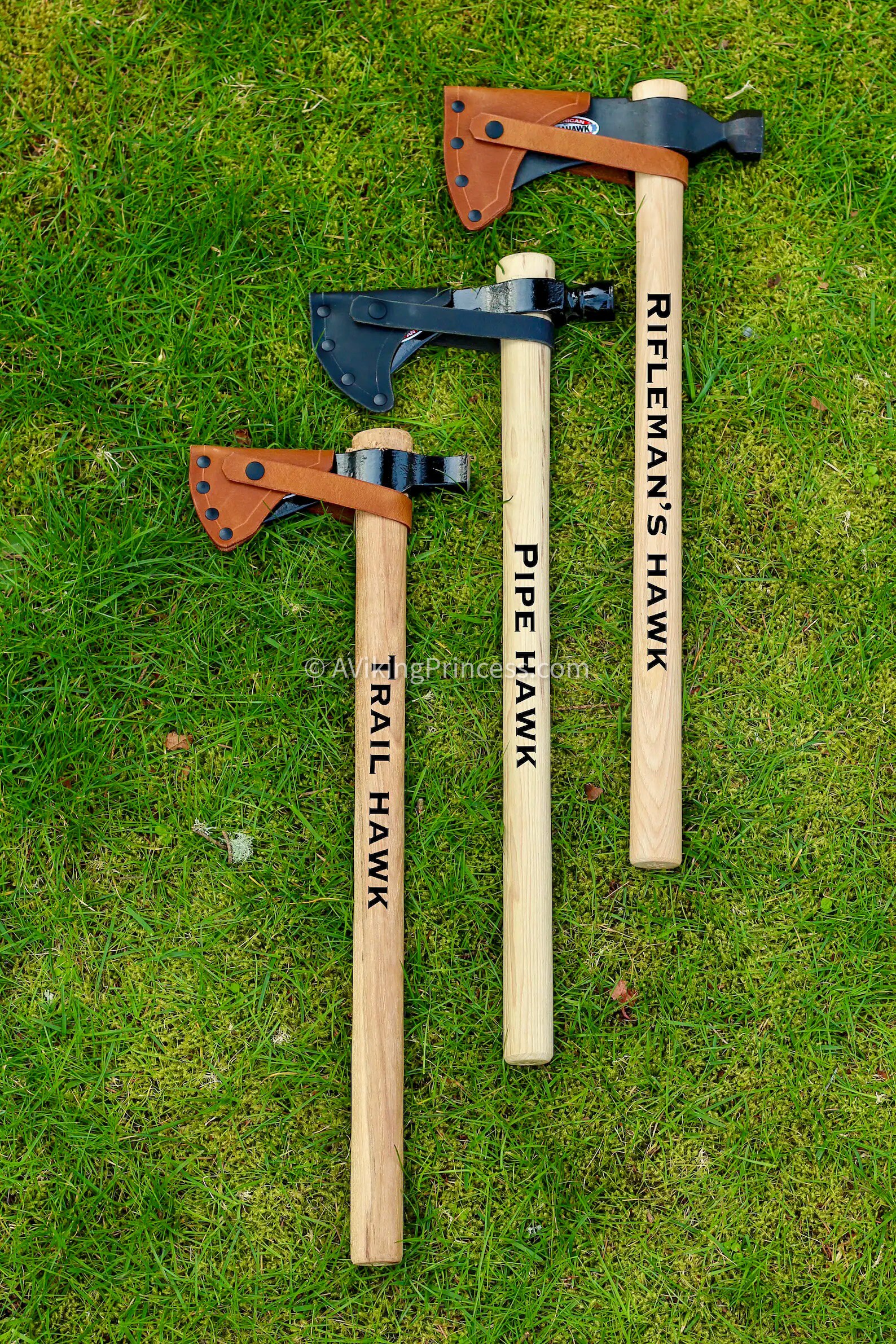 Leather Sheath for Cold Steel Tomahawk Series (Trail Hawk, Pipe Hawk, Rifleman’s Hawk and Hudson