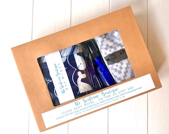 Flannel Baby Wipes Gift Set | Eco Baby Wipes | Cloth Baby Wipes | Set of 30 Wipes