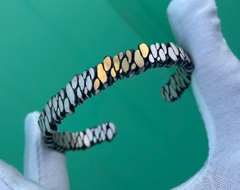 Pulsera de plata esterlina con hélice y detalles en oro de 24 k, hecha en Estados Unidos, a medida, para hombre.