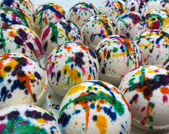 Confetti Blast Bath Bomb - Rainbow Splatter Bath Bomb