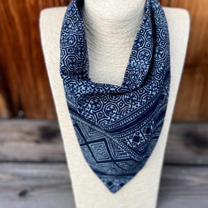 Stylish Print Bandana - Unique Accessory for Fashionistas