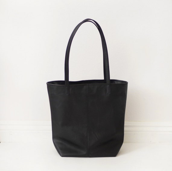 simple black leather tote
