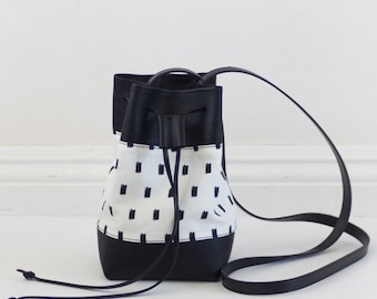 Mini Vegan Bucket Bag With Screen Printed Canvas and Black  display picture 1