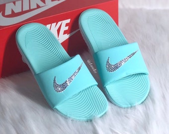 mint nike slides