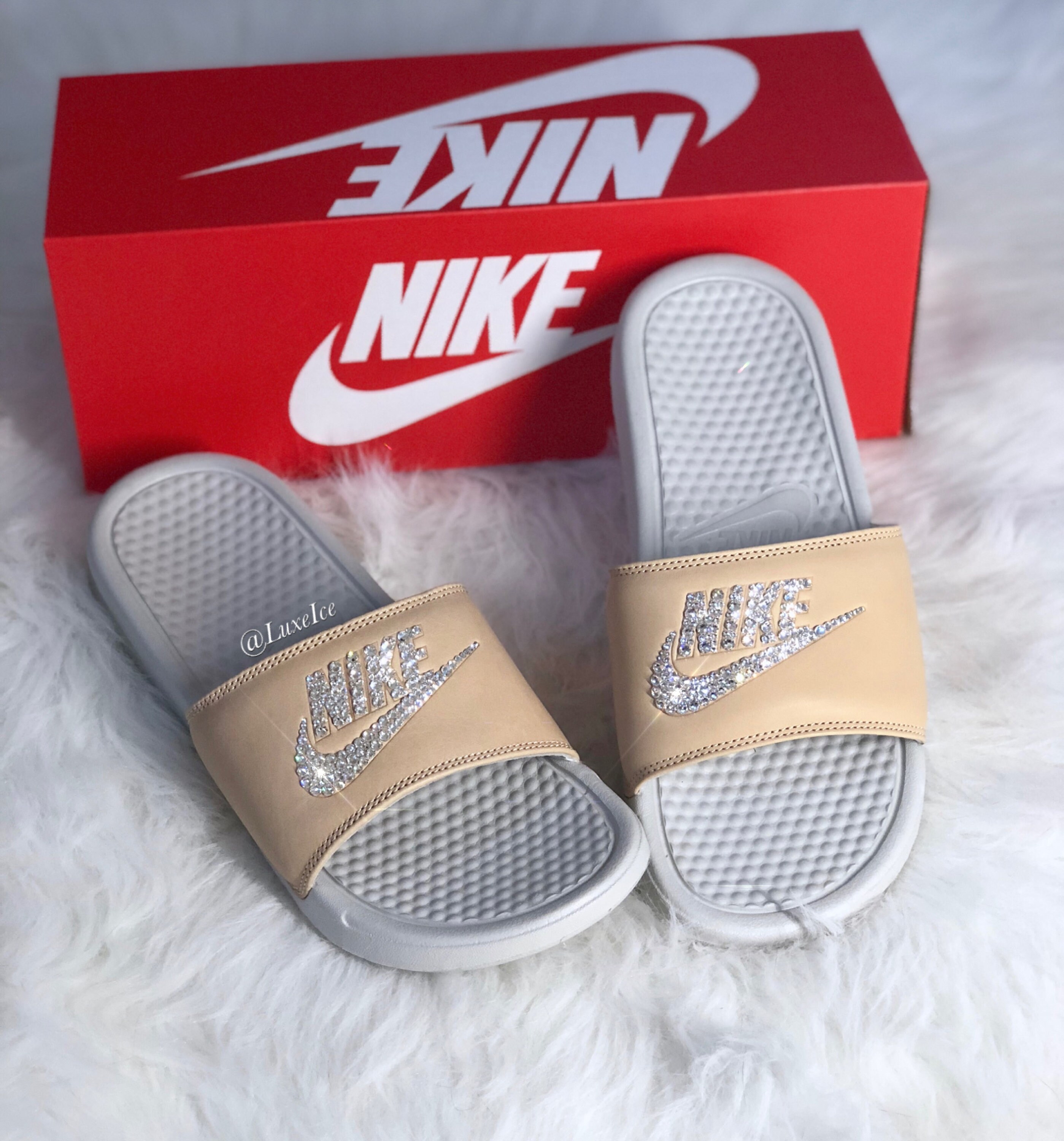 nike slides true to size