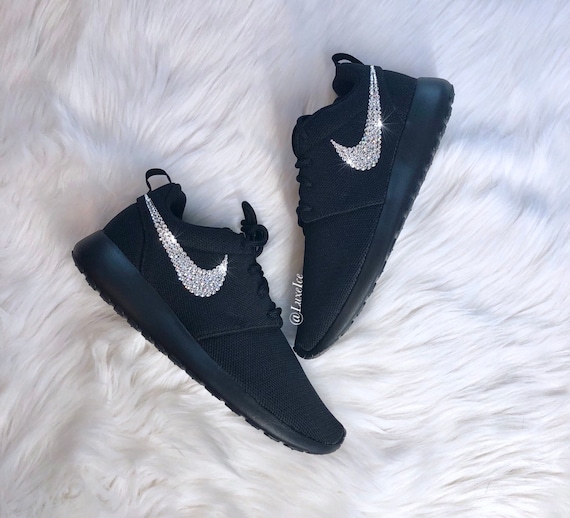 Nike Shoes | W Nike Roshe One Shoe | Color: Black | Size Nike Shoes | W Nike Roshe One Shoe | Color: Black | Size