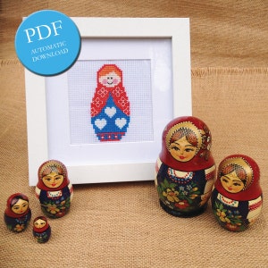 Kit de punto de cruz contado Mini Babushka
