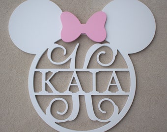 Wooden Disney Name Sign, Minnie Mouse Sign , Minnie with Bow, Wooden Name Sign, Name Sign, Name Wall Hanging, Name Door Hanger, Disney Decor