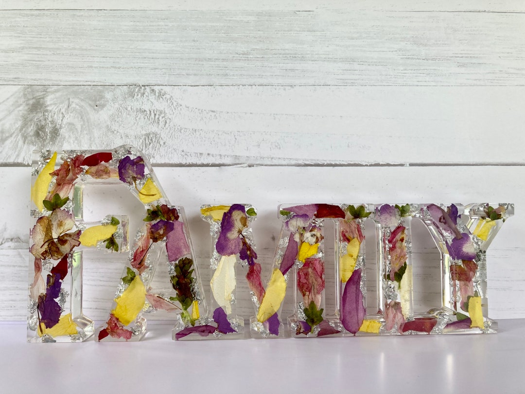 CUSTOM Funeral Flowers Resin Keepsake, Dried Flower Resin Family