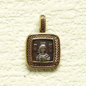 Vintage sterling silver Orthodox amulet pendant St George Guardian Angel amulet Small religious pendant Woman amulet Protective amulet