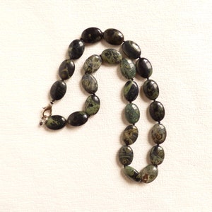 Vintage natural Uralian Jasper necklace for woman Natural stone necklace Vintage jewelry Sweater necklace Mothers gift Wife necklace