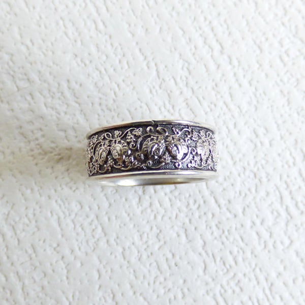 Vintage sterling silver 925 band ring size 6-6.5 "Bless and Save" Ring for woman Vintage jewelry Russian silver ring Religious ring Orthodox