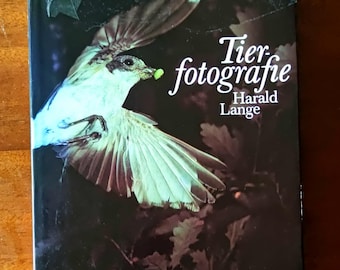 Vintage Wildlife Book Animal photos Nature illustrated book 1986