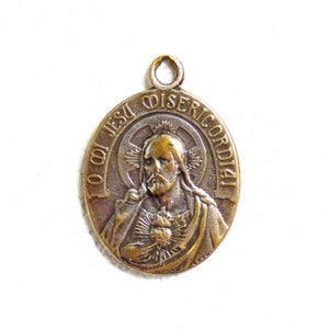 Bronce antiguo Medalla católica Jesús Sagrado Corazón Medalla católica vintage Nuestra Señora Medalla católica coleccionable Objeto religioso Medalla de santos