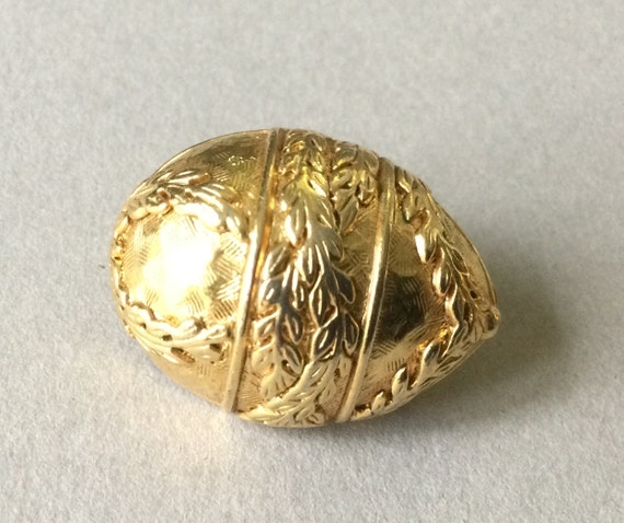Joan Rivers Classic Gold Easter Egg Clip On Earri… - image 3