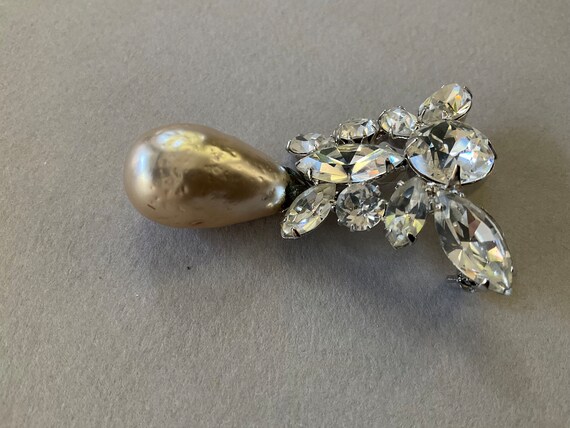 Regency Unsigned Silver Tone Clear Rhinestone Fau… - image 6