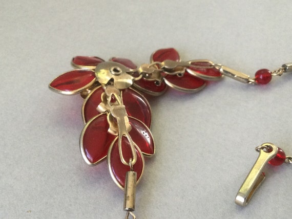 Red Gripoix Glass Flower Leaves and Bead Chain Ne… - image 6