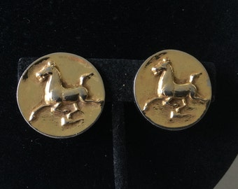 Alva Museum "Flying Horse of Kansu" Gold Tone Clip On Earrings