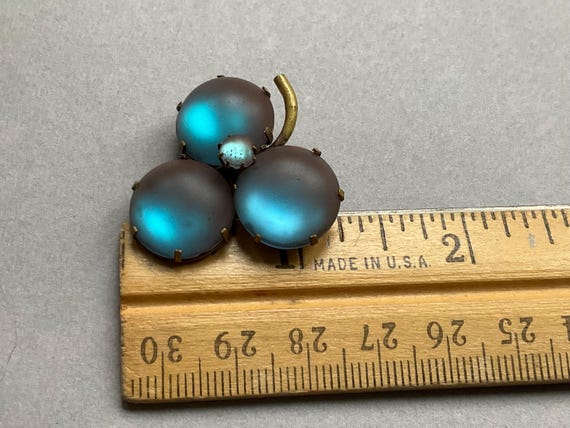 Victorian Saphiret Three Leaf Clover Pin/Brooch - image 8