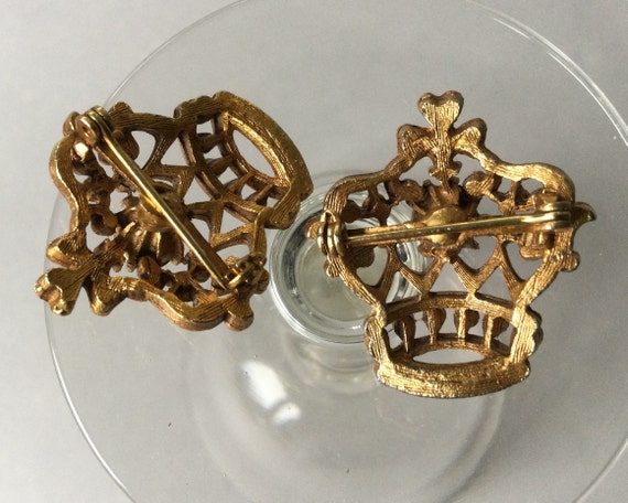 Royal Crown Jeweled Gold Tone Scatter Pins - image 6