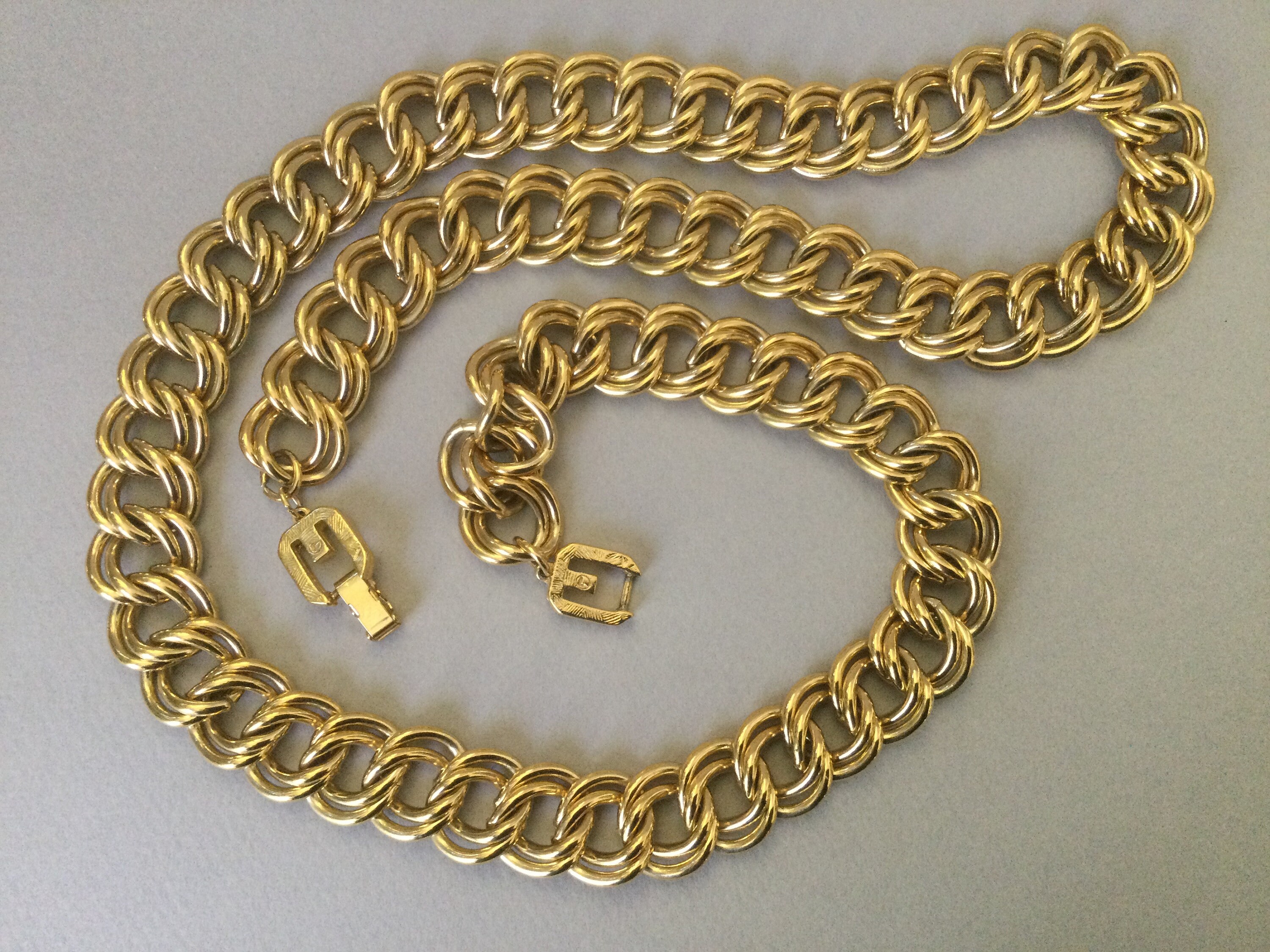 GIVENCHY PLATE CHAIN NECKLACE/ゴールド/ネックレス Givenchy Gold Plate Heavy Link Necklace - Etsy