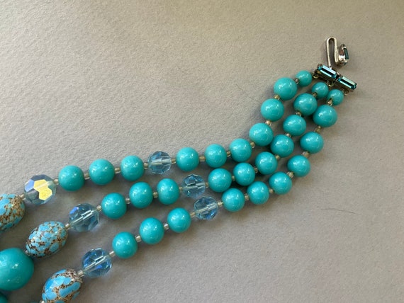 Turquoise Glass Three Strand Graduated Bead Neckl… - image 5