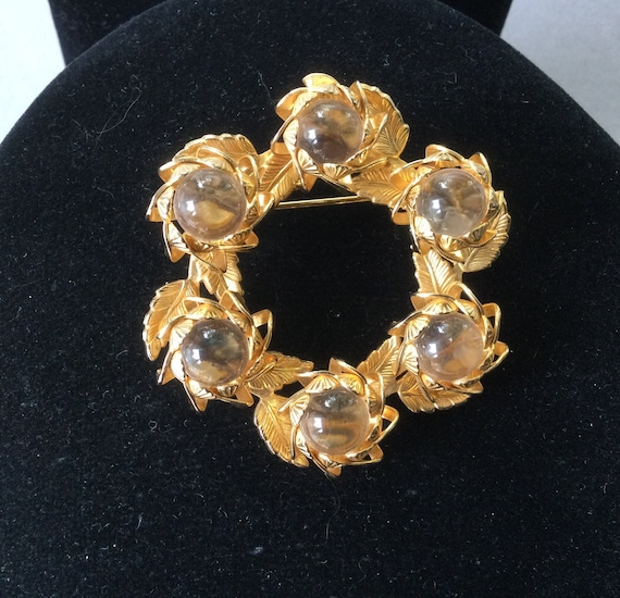 Gold Tone Clear Pools of Light Brooch/Pin