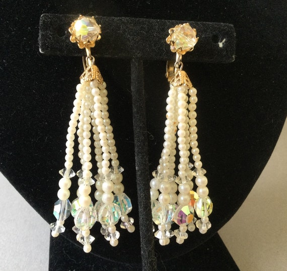 Wonderful Vendome Enameled Flower Earrings - Vintage Jewerly Collect
