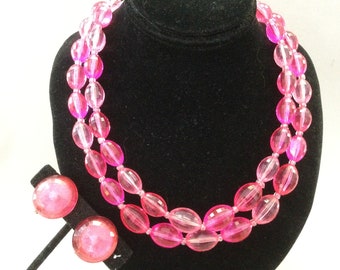 Dalsheim Pink Lucite/Acrylic Two Tone Pink Bead Necklace/Earring Set