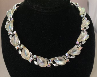 Lisner Silver Tone Palest Iridescent Glass Leaf and Aurora Borealis Necklace