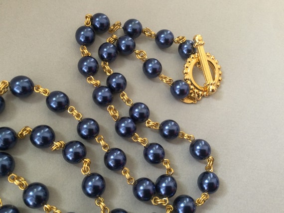 Joan Rivers Glass Pearl Midnight Blue Necklace - image 6