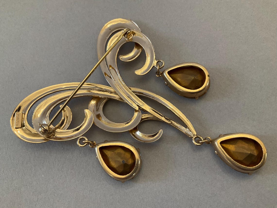 Napier Gold Tone Dangling Teardrop Crystals Brooch/pin - Etsy