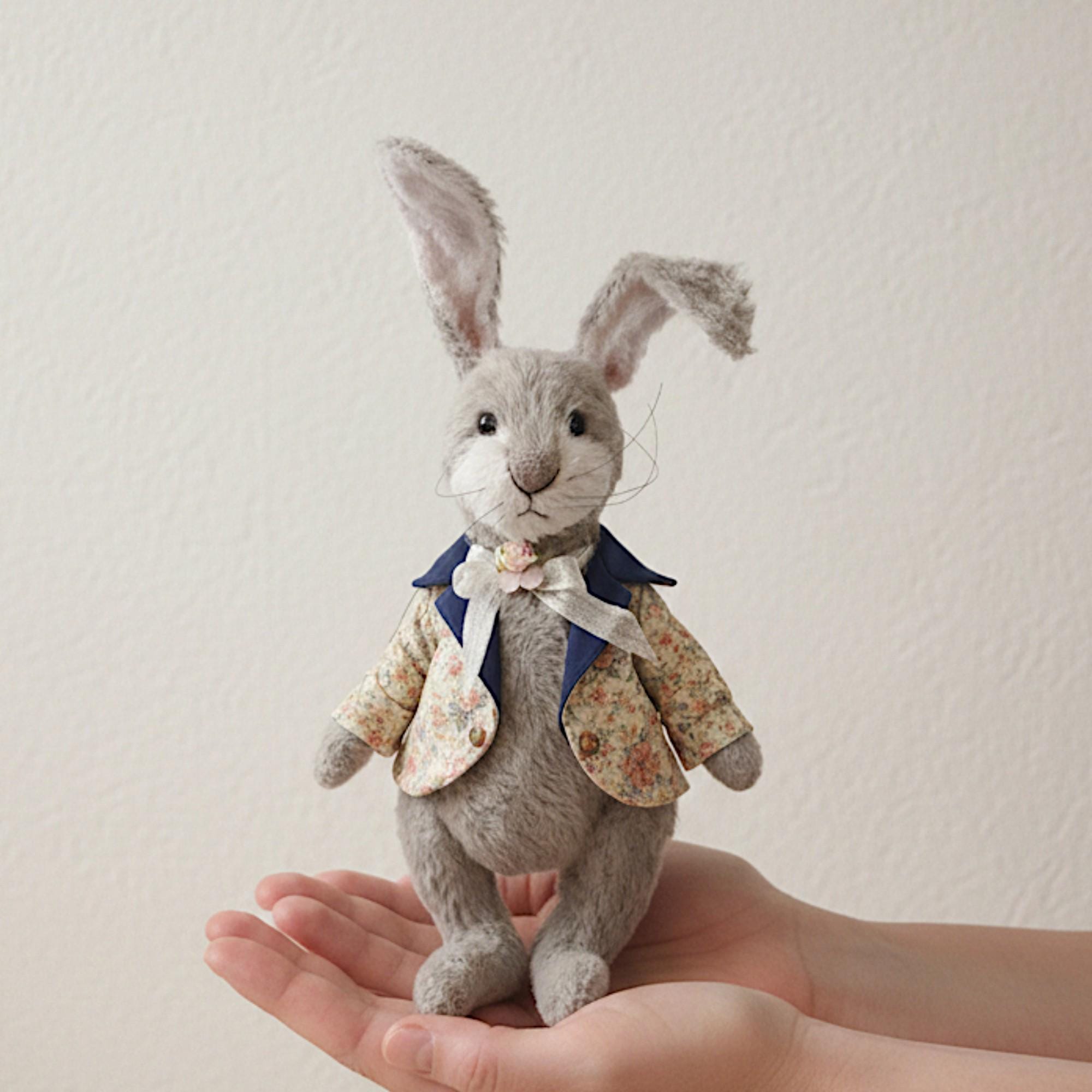 Vintage Teddy Bunny PDF Sewing Pattern & Tutorial, 20cm/7.8