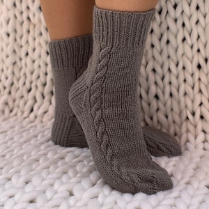Handmade Wool Hiking Socks: Extra Thick Knit Winter Socks for Men or Women, 5-7 uk (7-9 us)