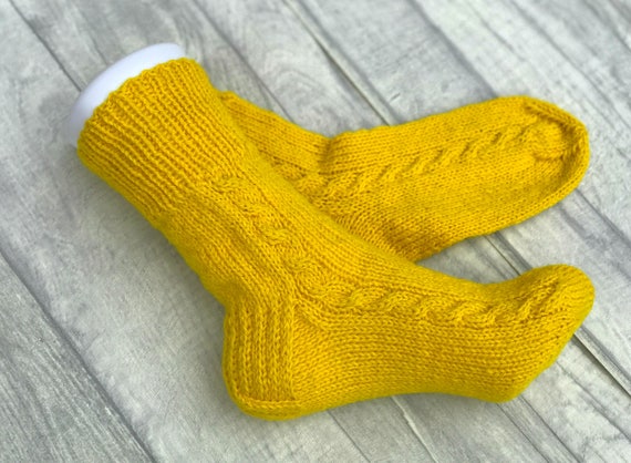 Handknit Wool Cable Knit Socks - Winter Slippers