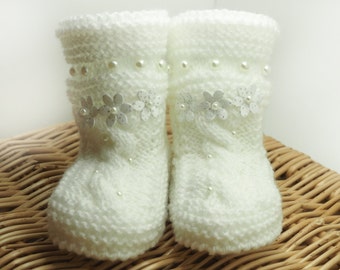 Baby first Christmas gift Knitted baby socks Handmade baby boots