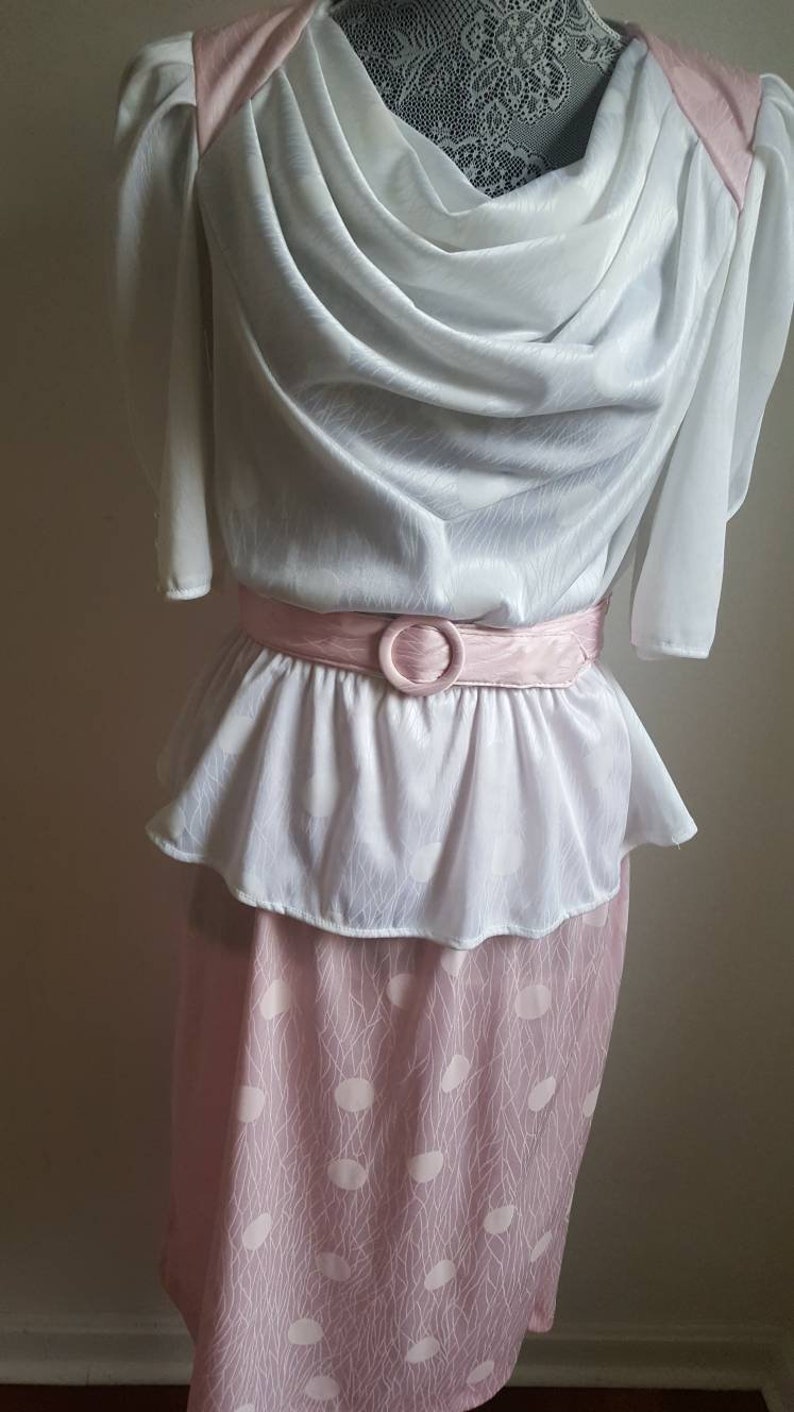 Vintage midi dress with polka dots. Retro 70s dress Vintage 1970s peplum dress 70/'s women/'s vintage dress Pink and white vintage dress