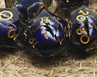 Purple Dragon Eye Dice Liquid Core Dice Set, Sharp Edge Resin Dice for DnD, RPG, Tabletop Games, D20 Dice Set, DND Player Gift