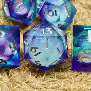 Color Mixing Liquid Core Dice Set for Magic Game, Gorgeous Dungeons and Dragons Dice Set for dnd Gifts, Black dice, Rolling Nicely