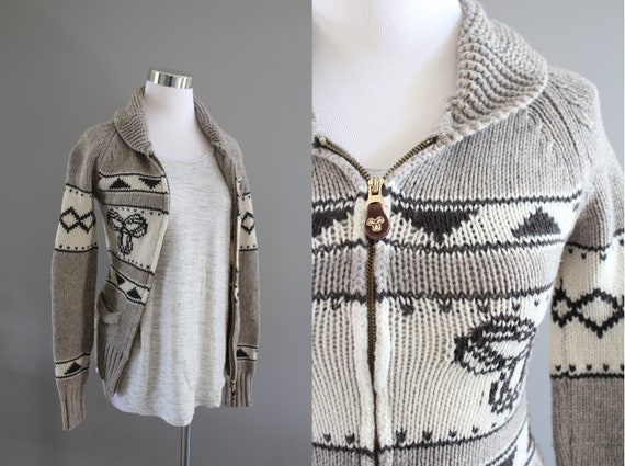 Vintage TNA Wool Cowichan Zip up Cardigan Taupe Nordic Cardigan Pure Wool Fair Isle Sweater Celtic Sweater Size XS Retro 90s K208A - Etsy Vintage TNA Wool Cowichan Zip up Cardigan Taupe Nordic Cardigan Pure Wool Fair Isle Sweater Celtic Sweater Size XS Retro 90s K208A - Etsy