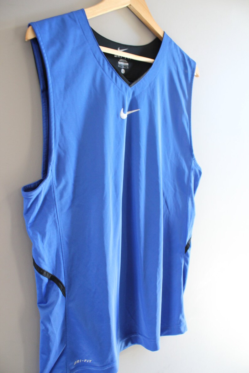light blue nike tank top