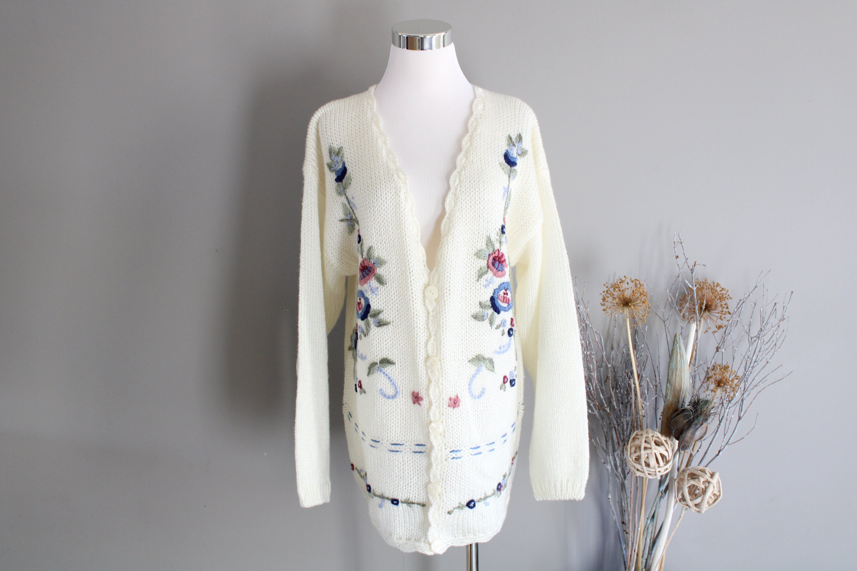 Verybrain Flower Embroidered Cardigan