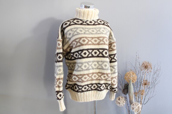 Vintage Handmade Wool Chunky Knit Jumper Nordic I… - image 2