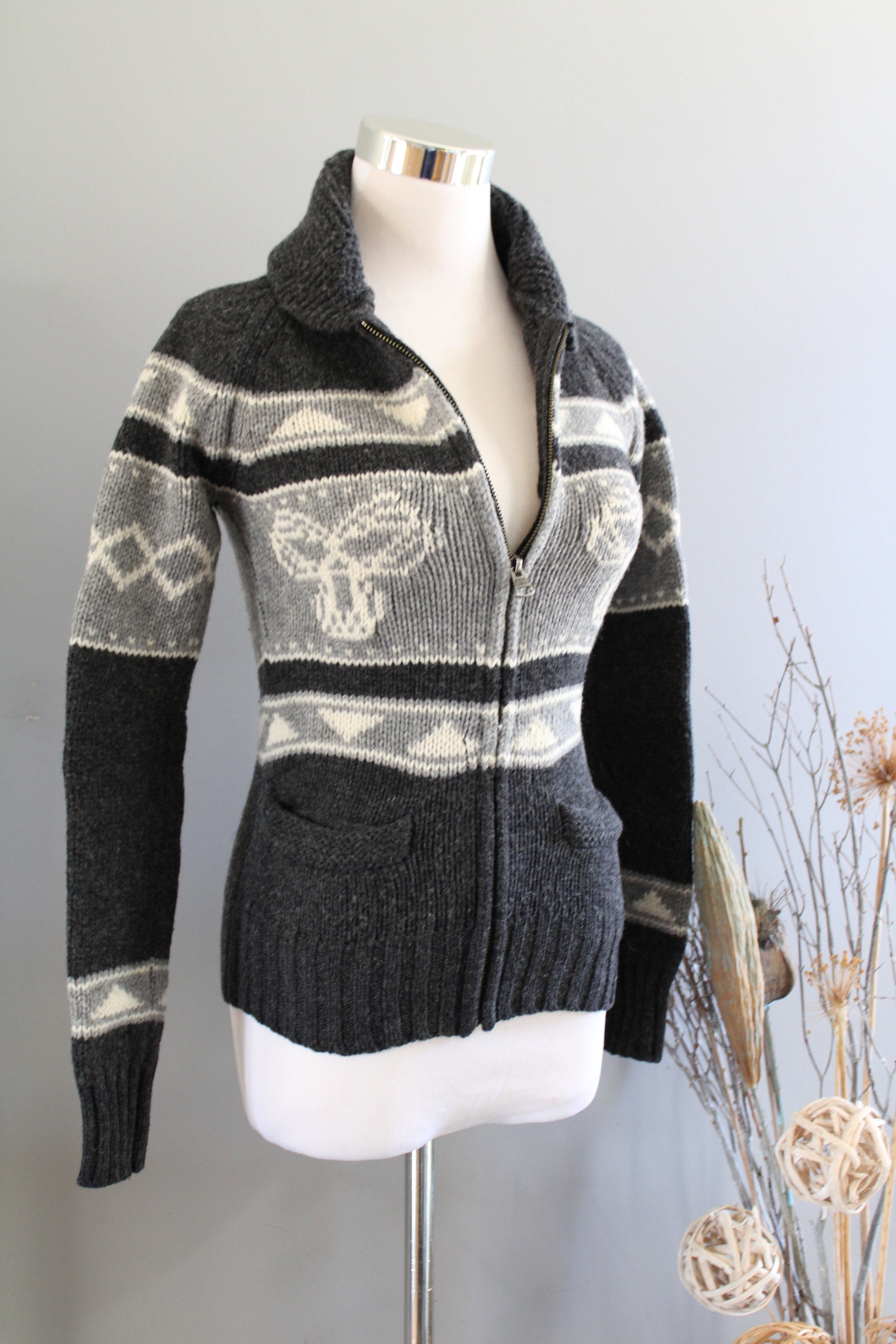 Tna zip up sweater hotsell